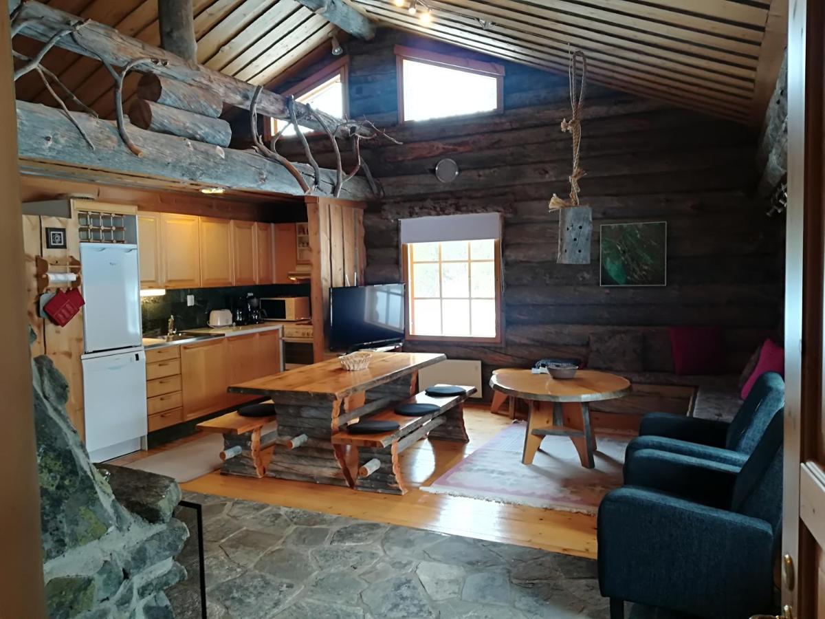 Logwood Chalet لووُستو المظهر الخارجي الصورة