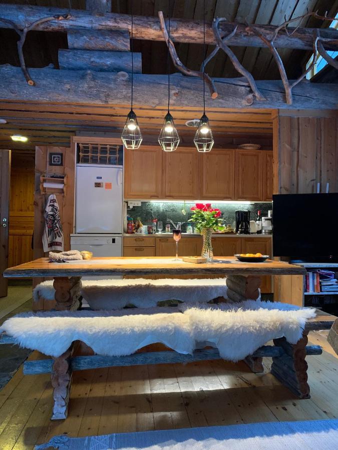 Logwood Chalet لووُستو المظهر الخارجي الصورة