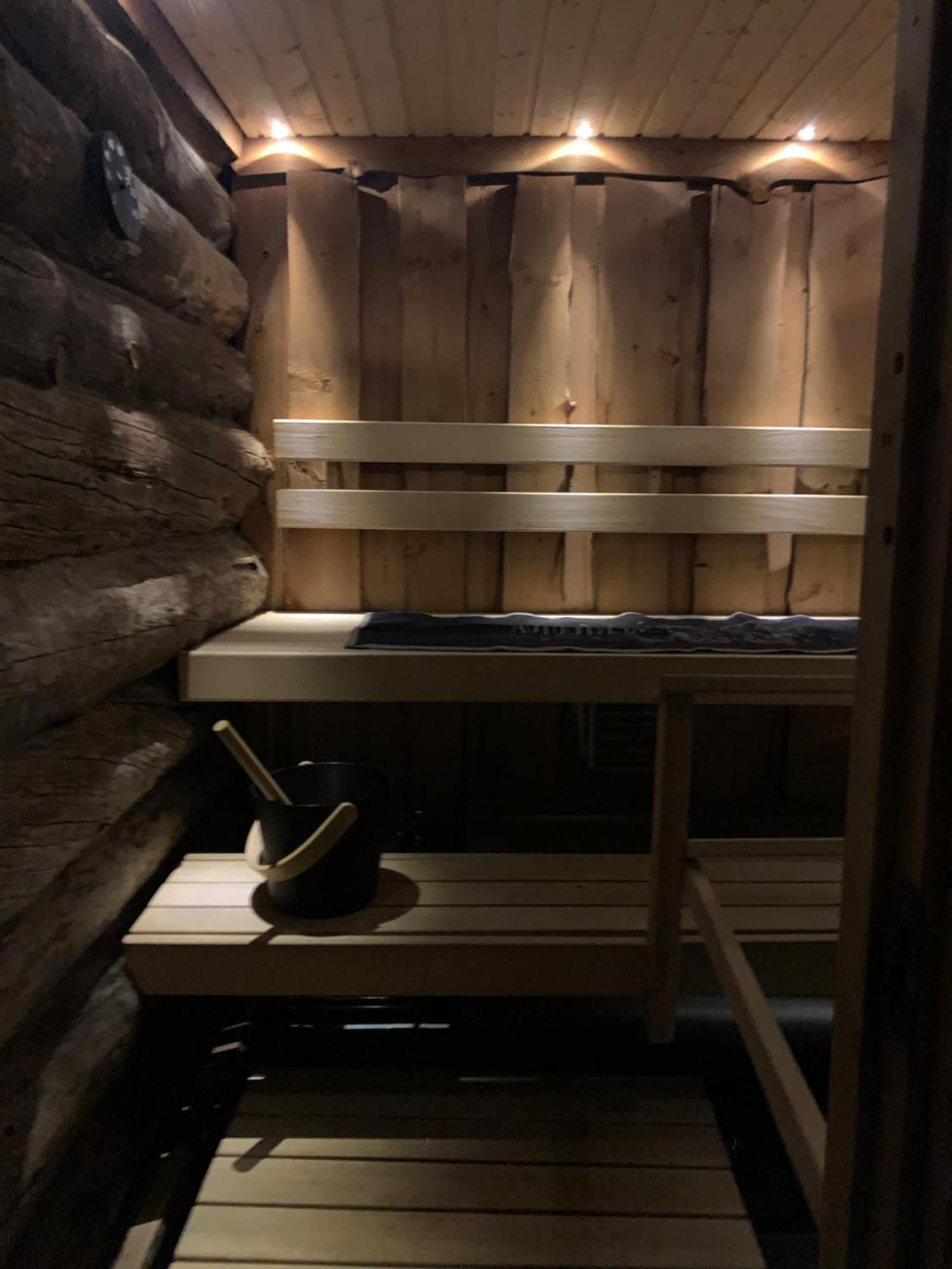 Logwood Chalet لووُستو المظهر الخارجي الصورة