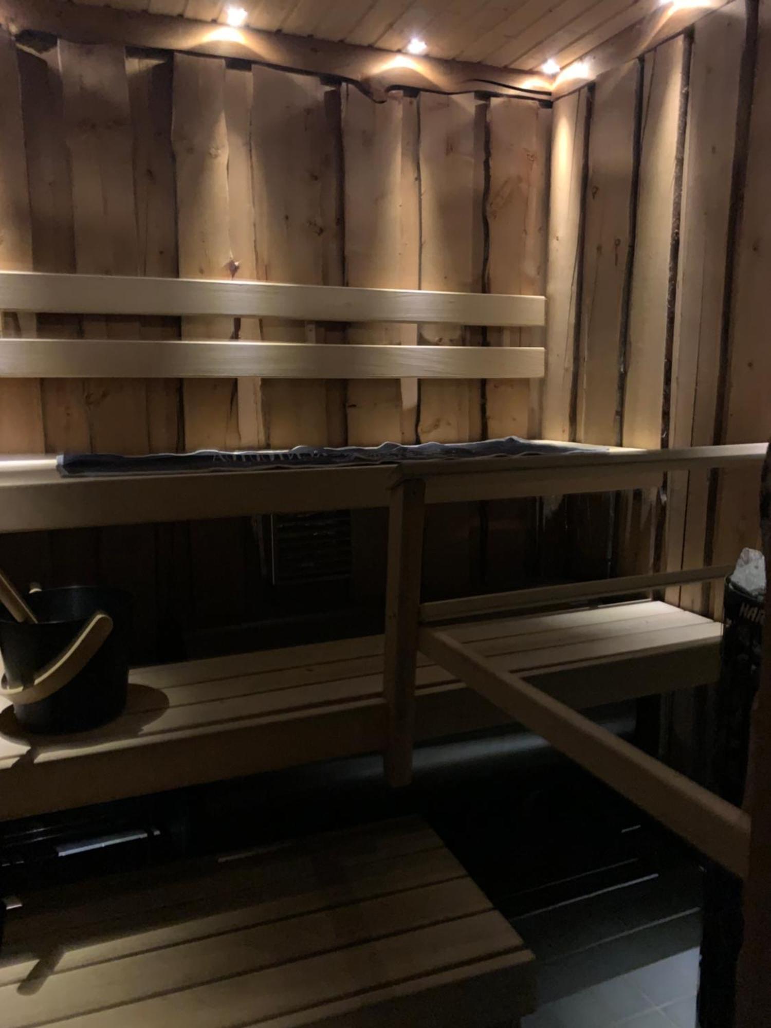 Logwood Chalet لووُستو المظهر الخارجي الصورة